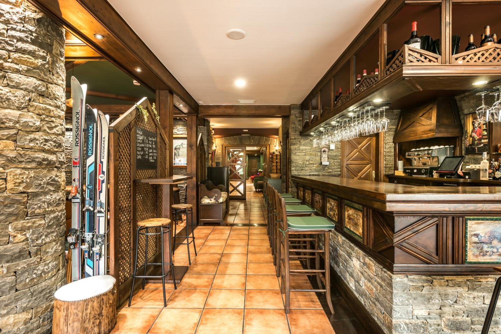 El Refugio De Aran Vielha Aparthotel Ngoại thất bức ảnh