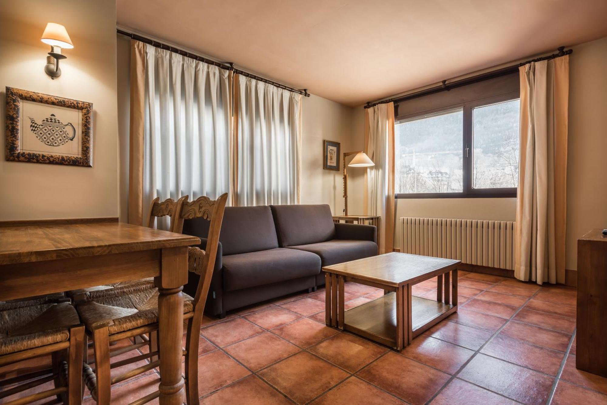 El Refugio De Aran Vielha Aparthotel Phòng bức ảnh